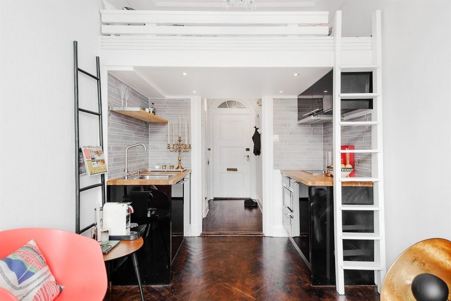 Кухонные шкафы над дверным проемом