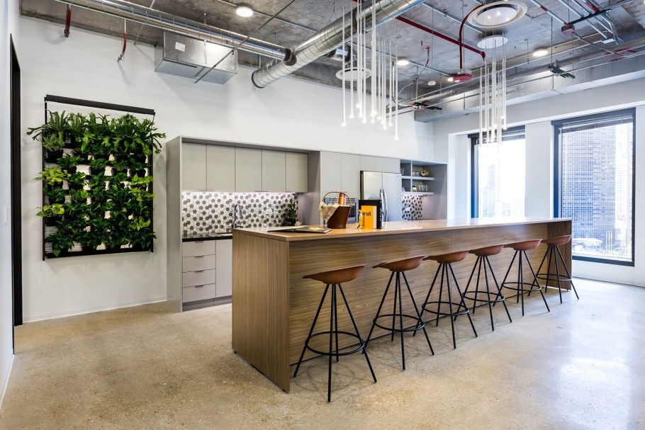 Стильная офисная кухня