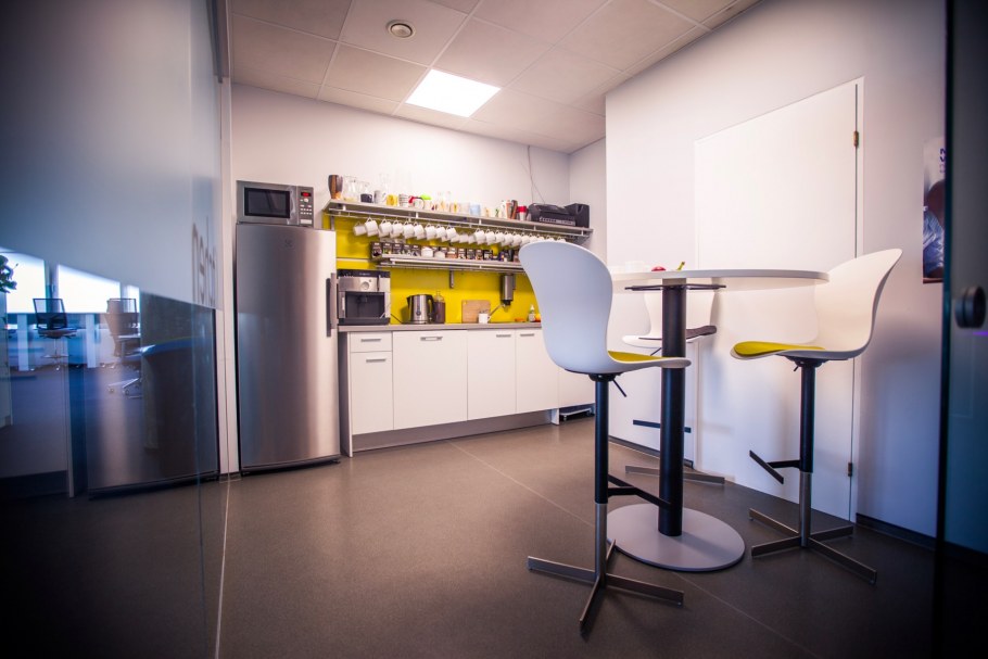 Офисная кухня