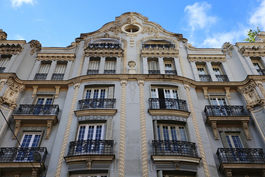 Поздний модернизм в архитектуре