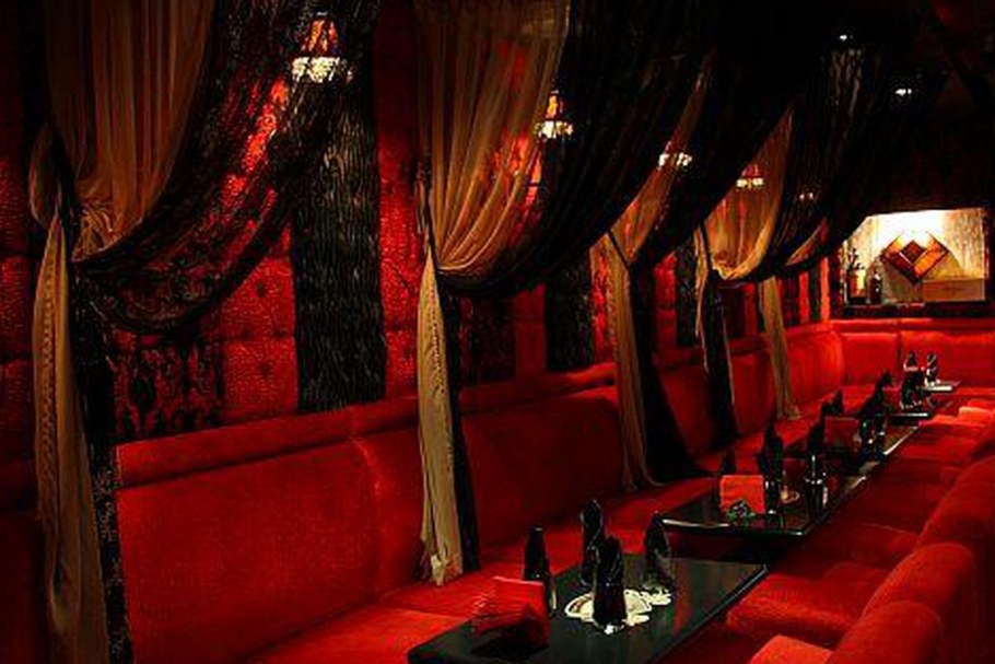 Кухня в замковом стиле Готика