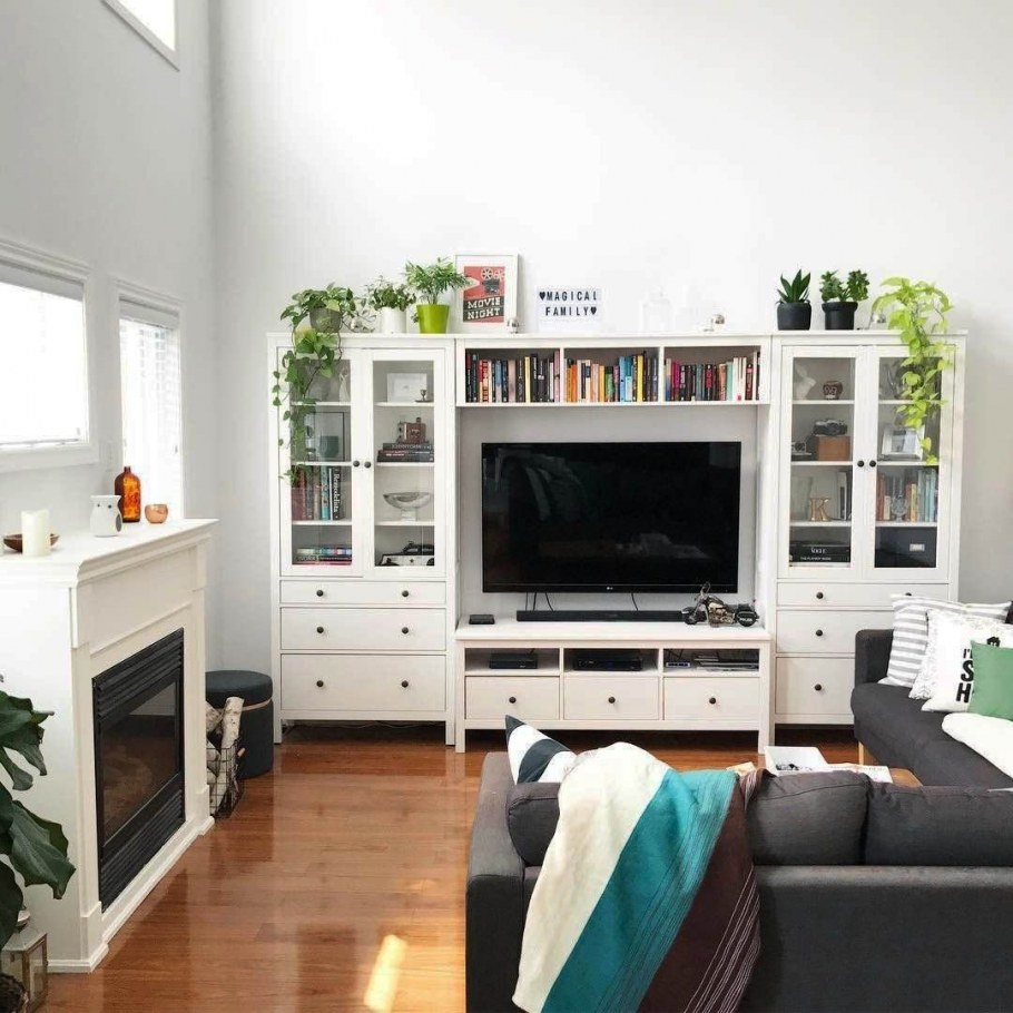 Хемнес щкаф для ТВ комбинаци