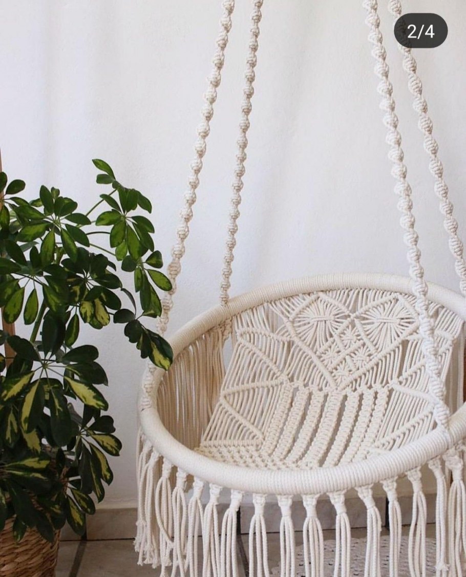 Вязаное кресло макраме