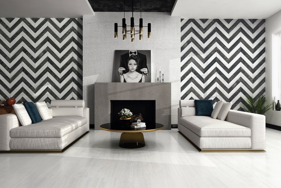 Плитка с орнаментом на полу в ванной