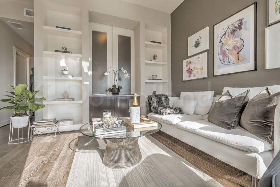 Гостиная в светлых тонах