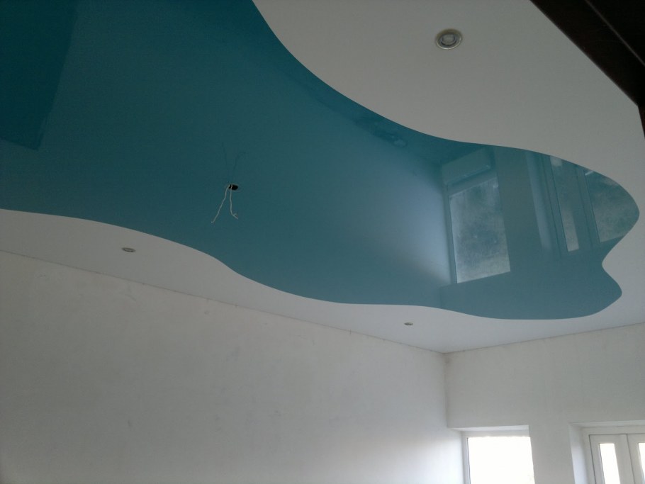 Криволинейные натяжные потолки