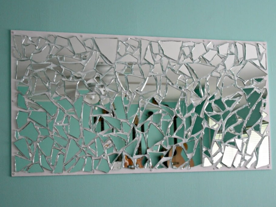Панно из битого зеркала