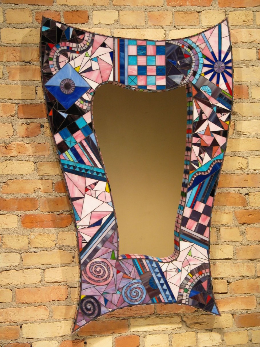 Декор из кусочков зеркала