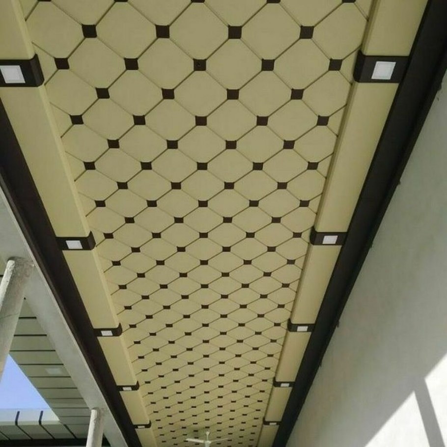 Узорчатый потолок