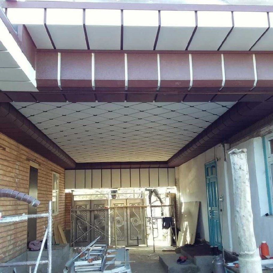 Фигурный потолок для зала