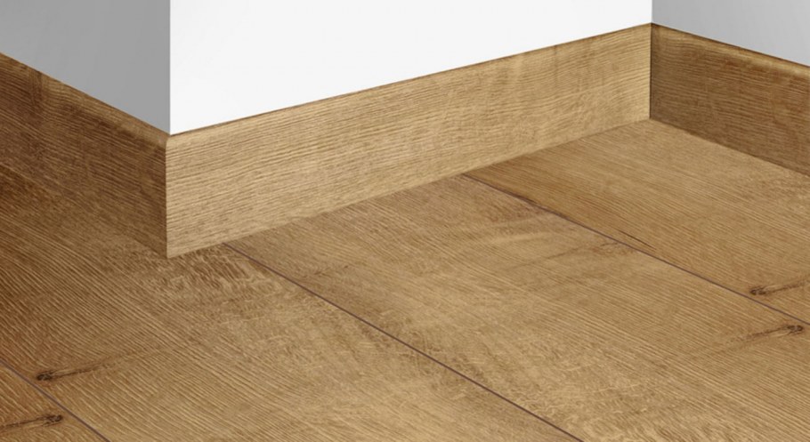 Плинтус для ламината