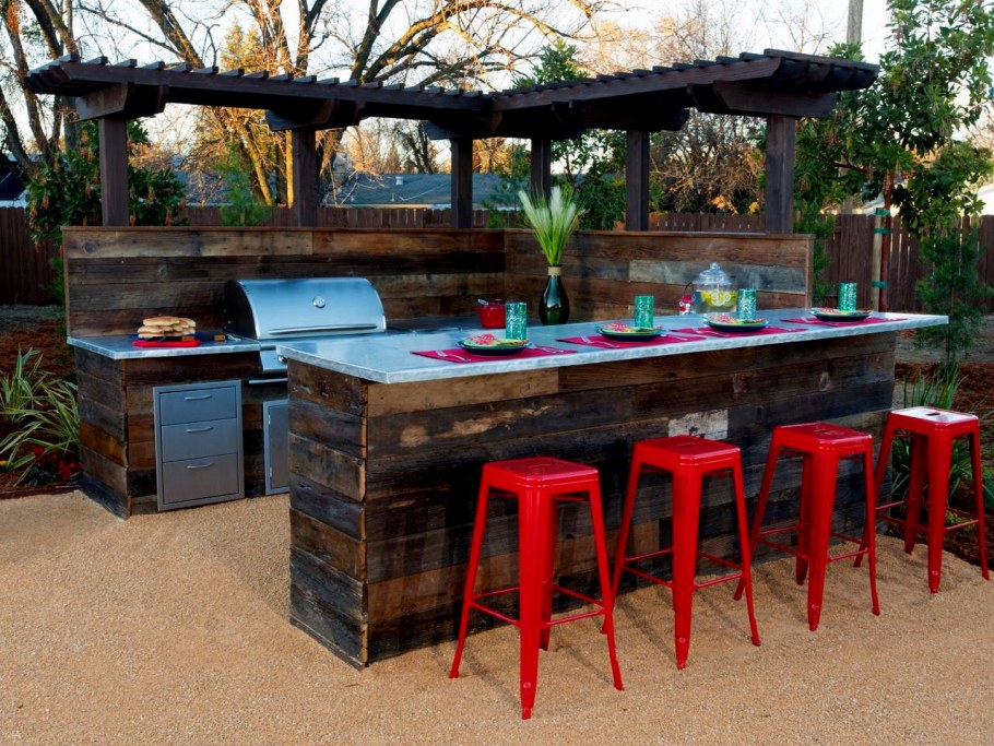 Барная стойка на даче