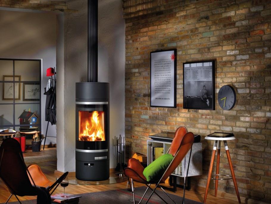 Дровяная печь-камин Austroflamm Chester Compact