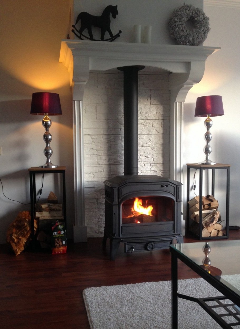 Камин дровяной лофт