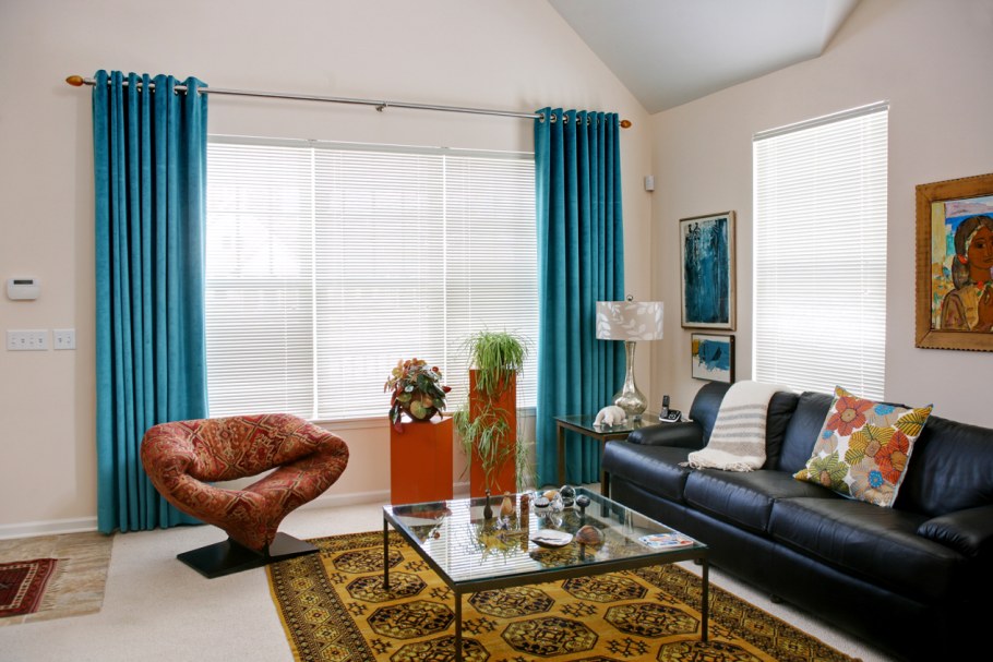 Шторы в гостиную в классическом стиле