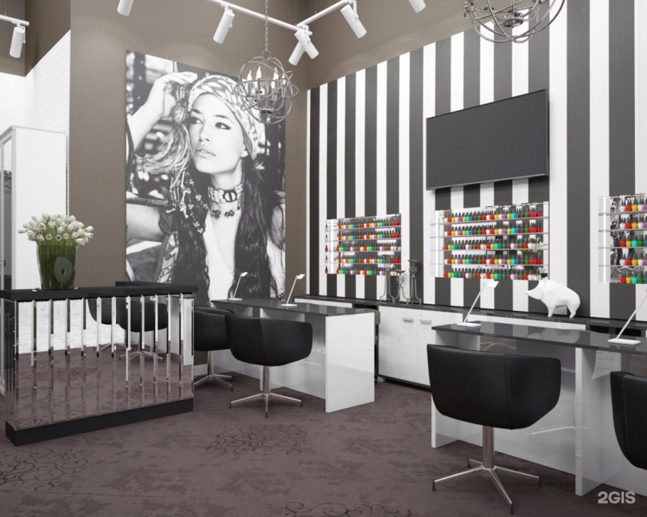Интерьер салона красоты в черно-белом стиле