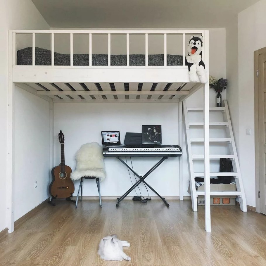 Кровать чердак второй ярус