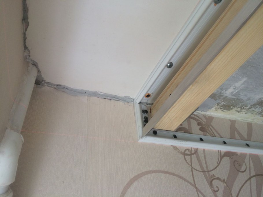 Ниша в натяжном потолке