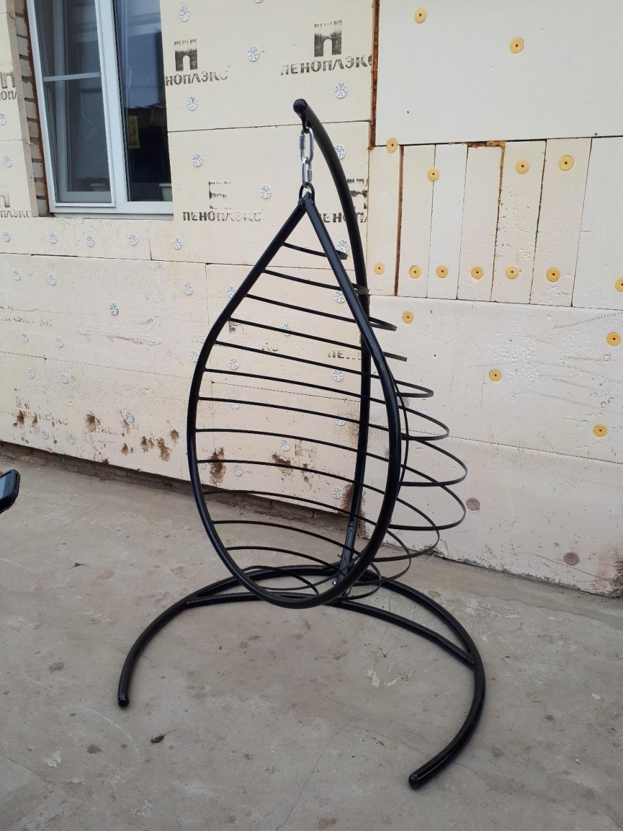 Кокон из профильной трубы