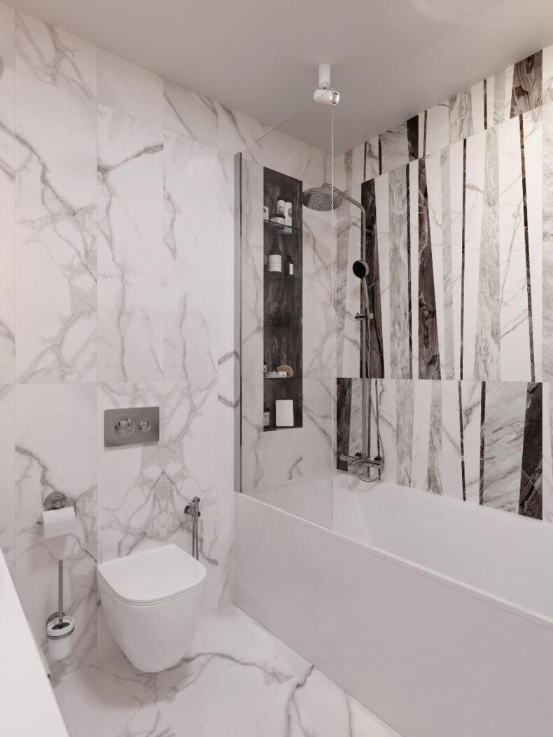 Мрамор в маленькой ванной