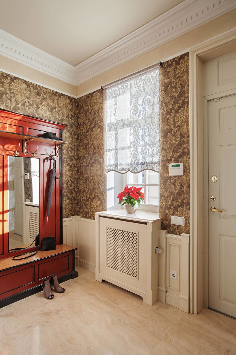 Прихожая в частном доме