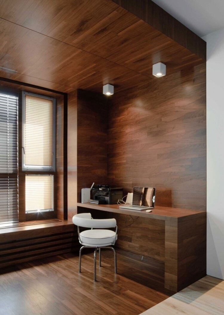 Паркет на стене