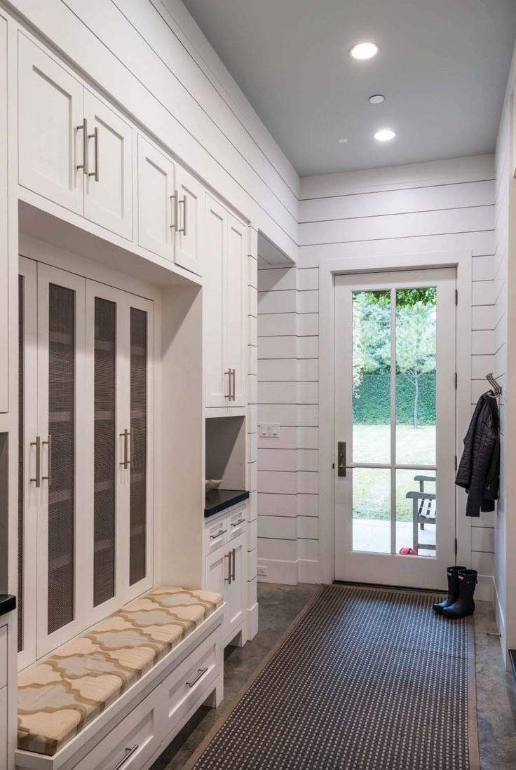 Коридор веранда в частном доме