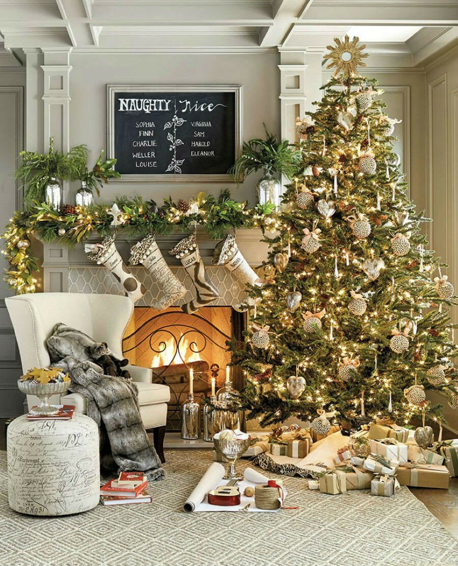 Новогоднее украшение интерьера