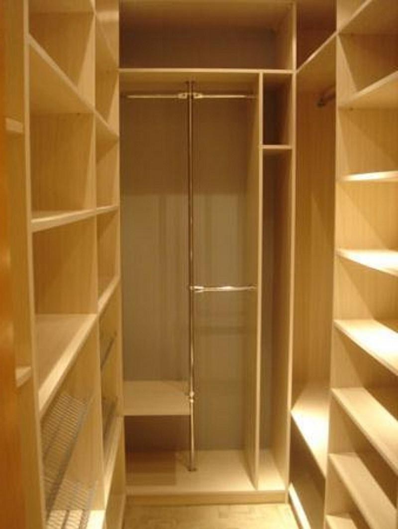 Полки в хрущевской кладовке