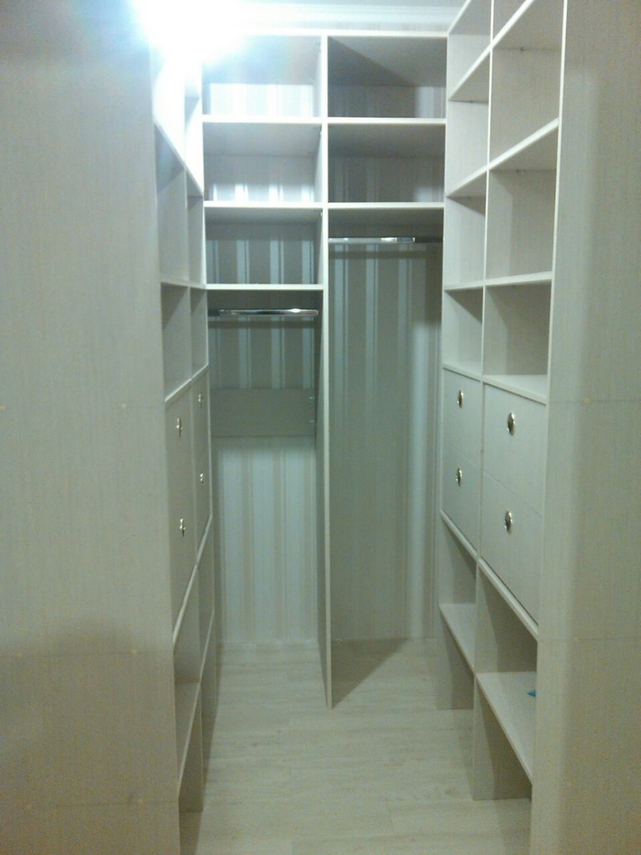 Шкаф в кладовке в хрущевке