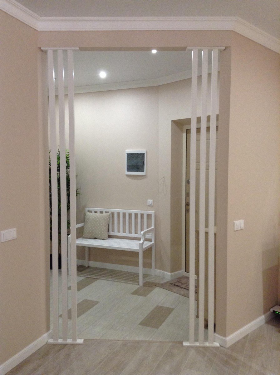 Занавески на дверной проем