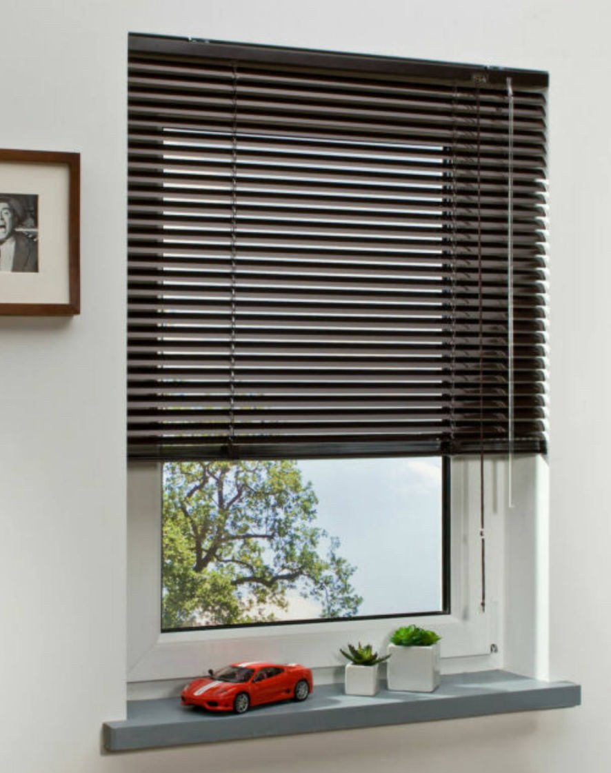 Жалюзи 160x160 горизонтальные