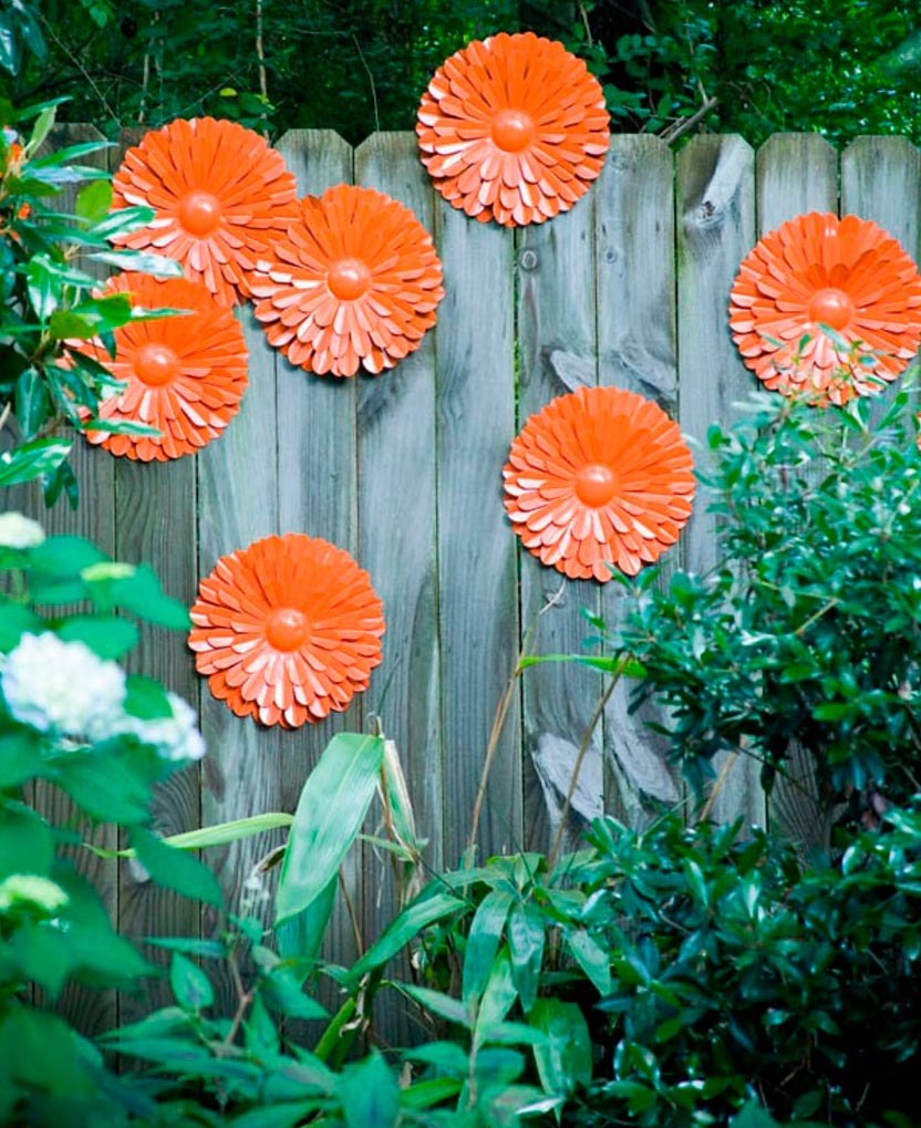 Украшение дачного участка