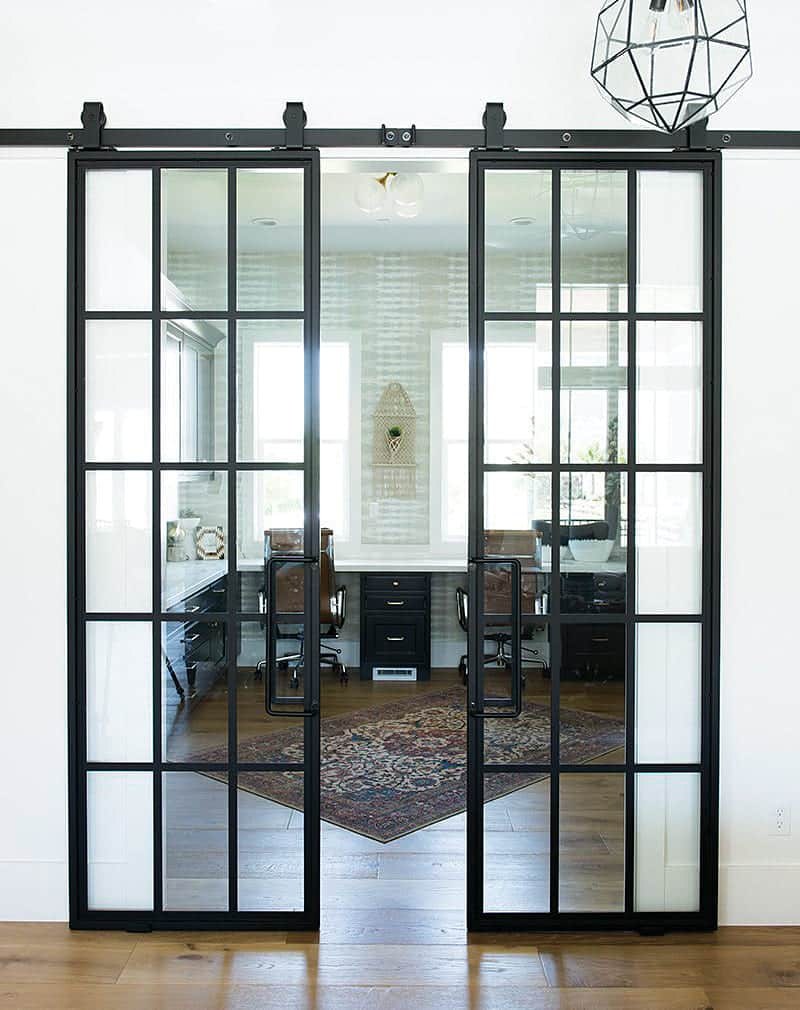 Перегородка NAYADA Standart с черным профилем