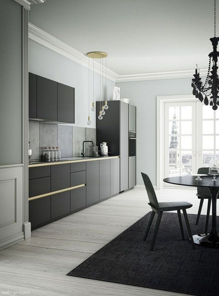 Серые стены в интерьере кухни