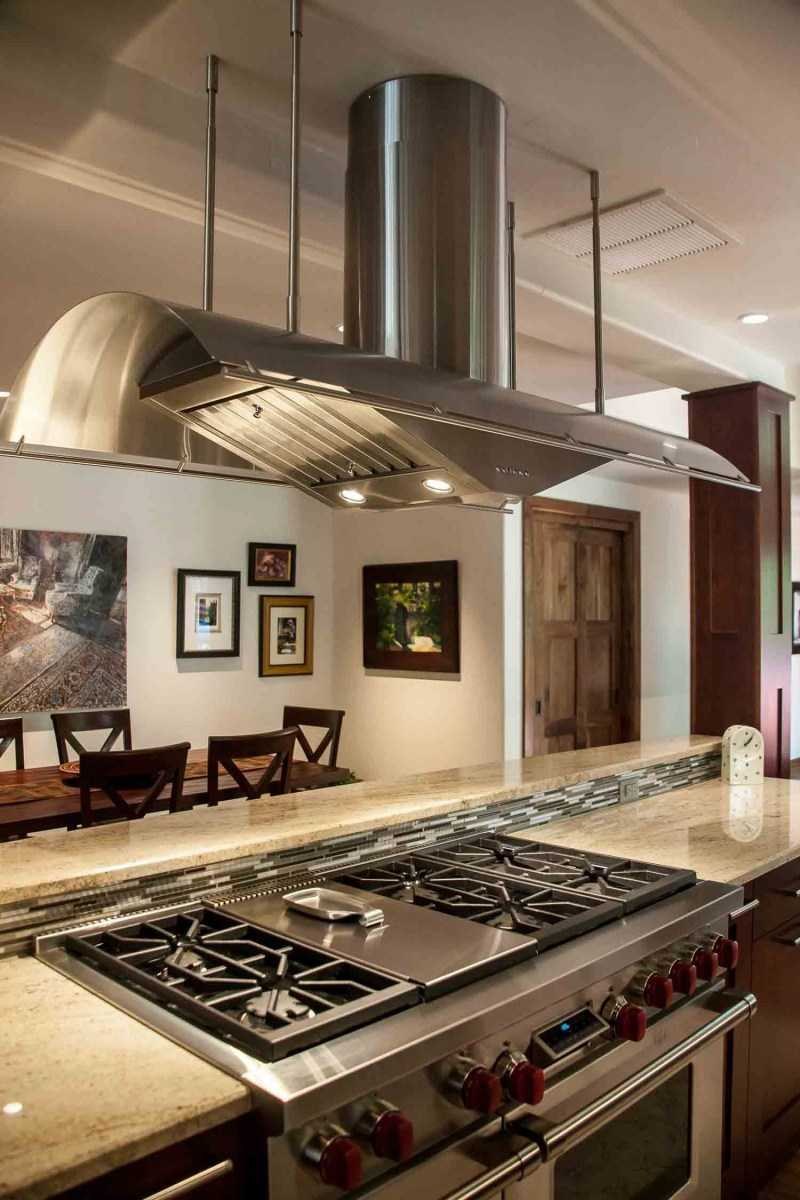 Кирпичный фартук на кухне