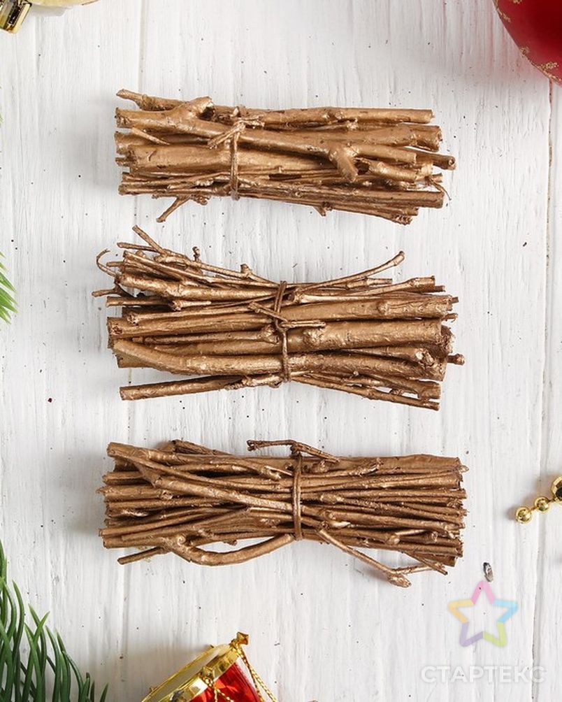 Гирлянда из шишек