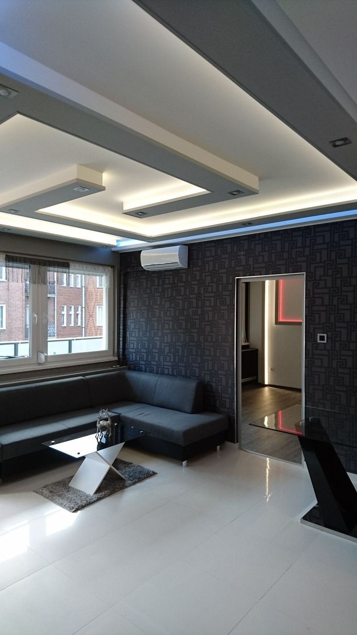 Потолки в стиле хайтек для гостиной