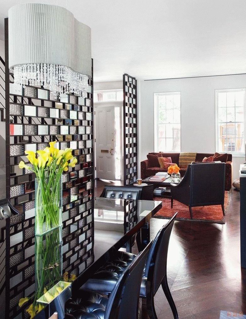 Перегородки из стеклоблоков для зонирования