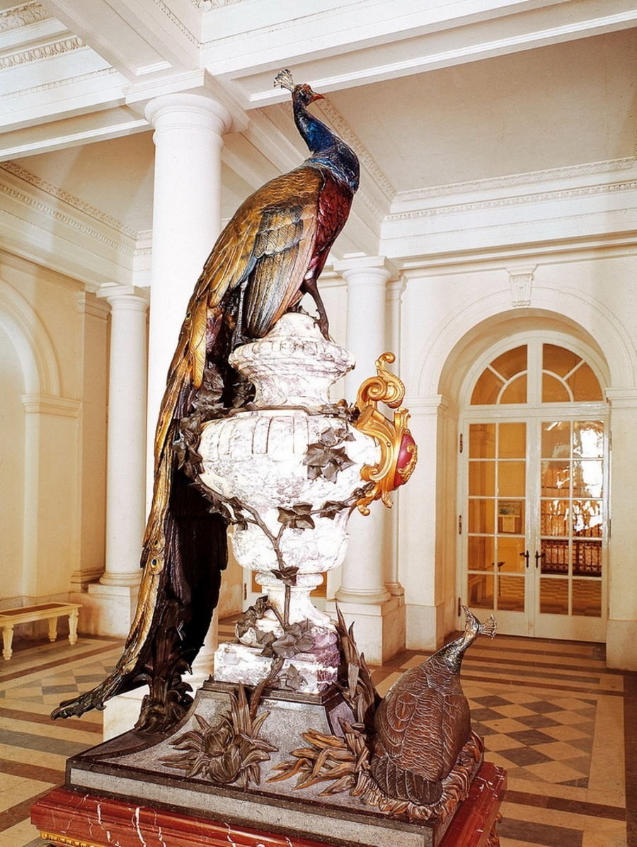 Керамические фигуры для интерьера