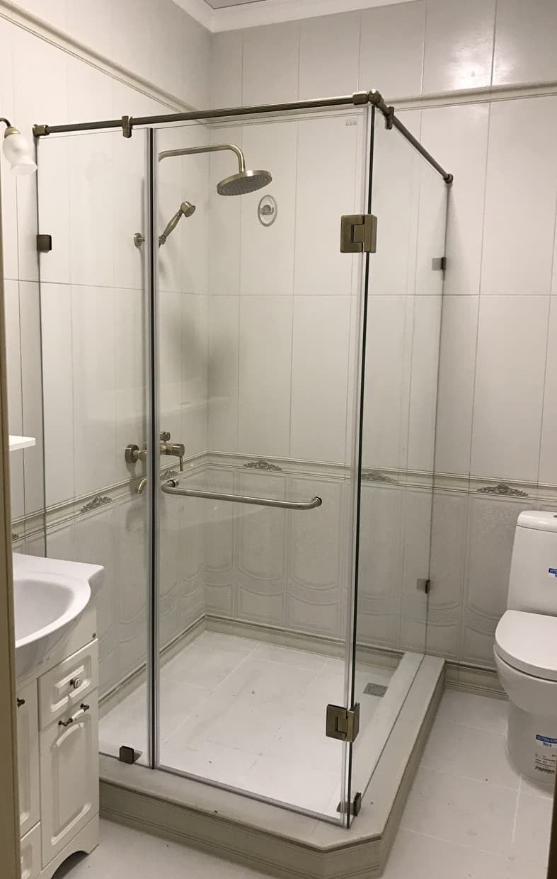 Душевое ограждение Glass showerjoom