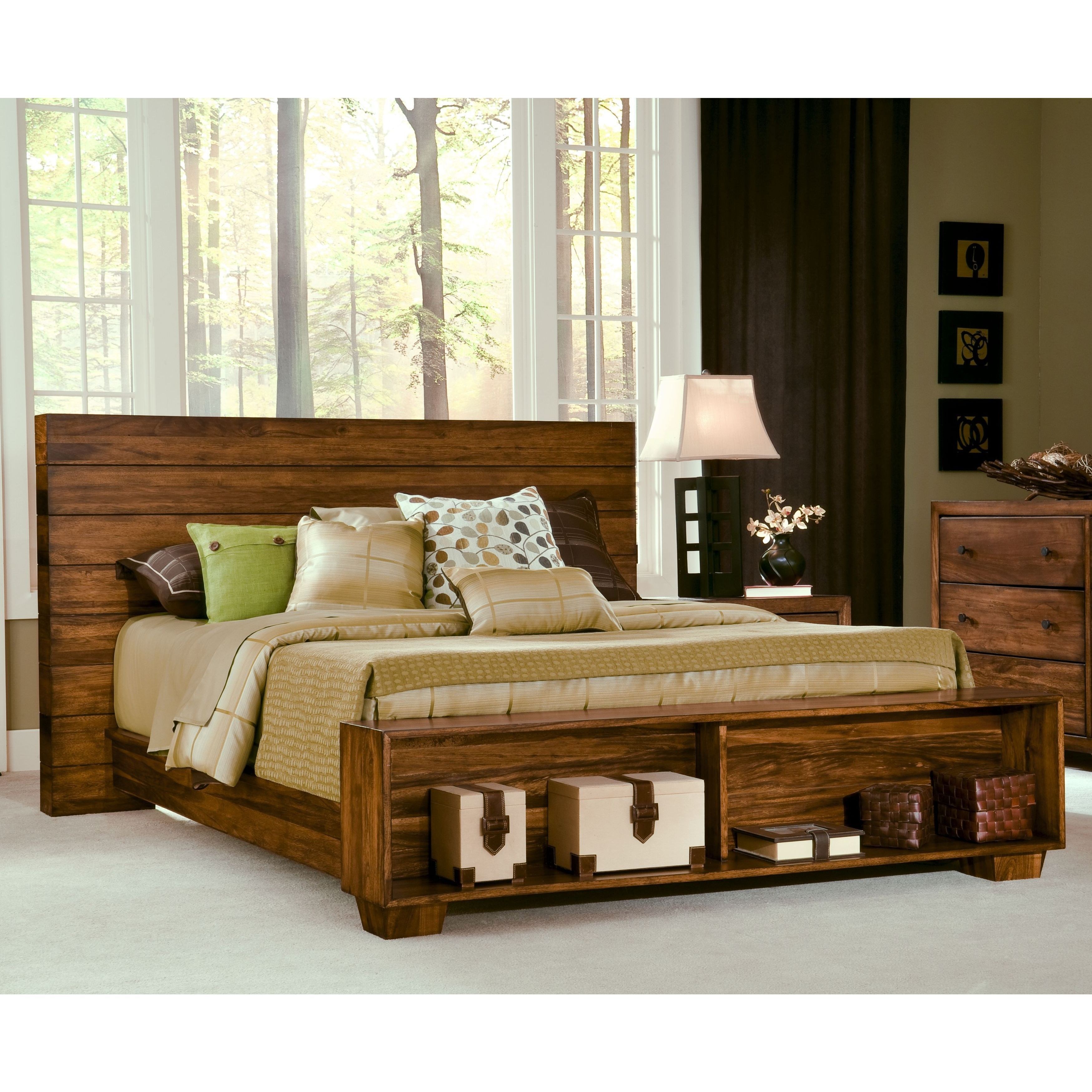 Wooden мебель. Мебельерра кровати из массива дерева. Кровати Кинг сайз из массива. Кровать "Паула".массив дуба. Стильные деревянные кровати.