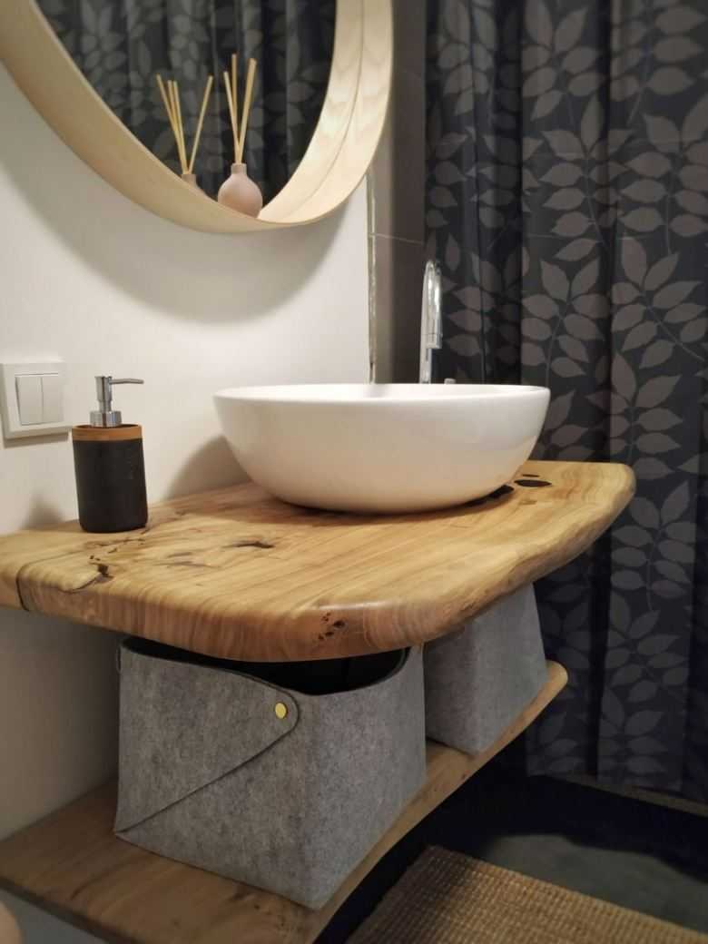 Деревянная столешница в ванную