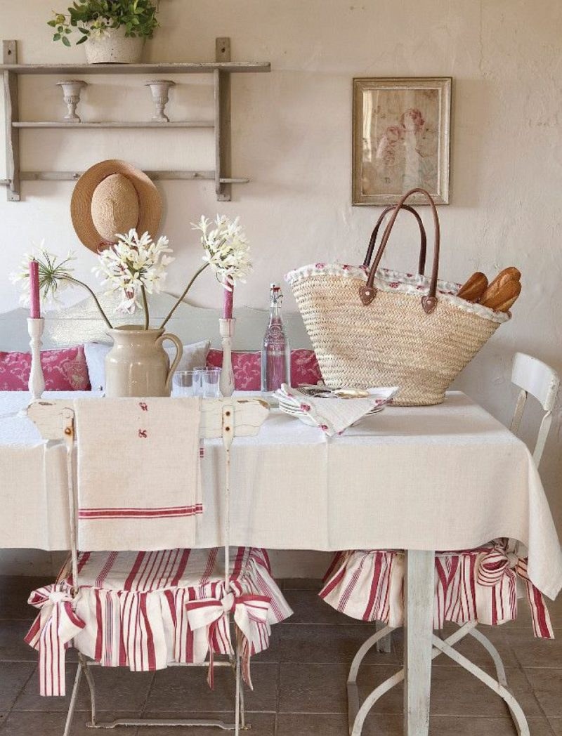Текстиль для кухни в стиле прованс (82 фото)
