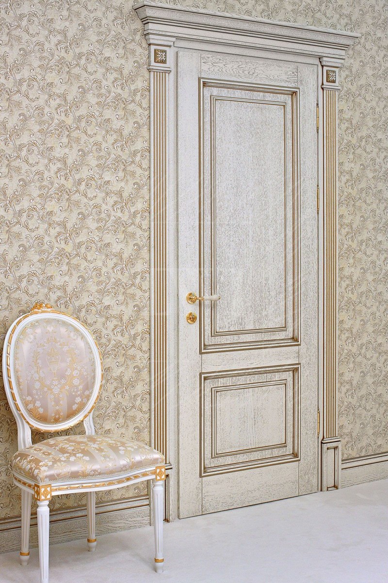 Двери межкомнатные классические белые