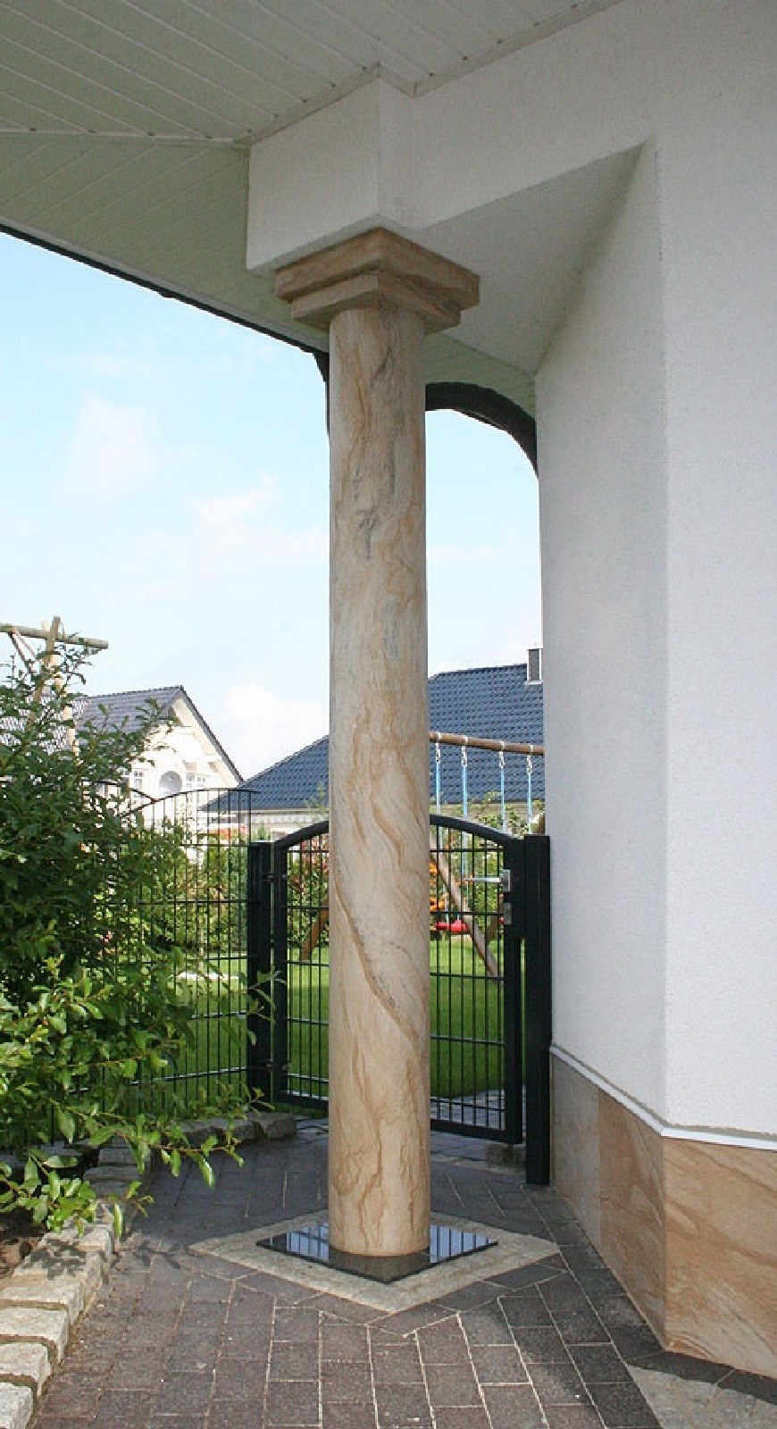 Колонна квадратная