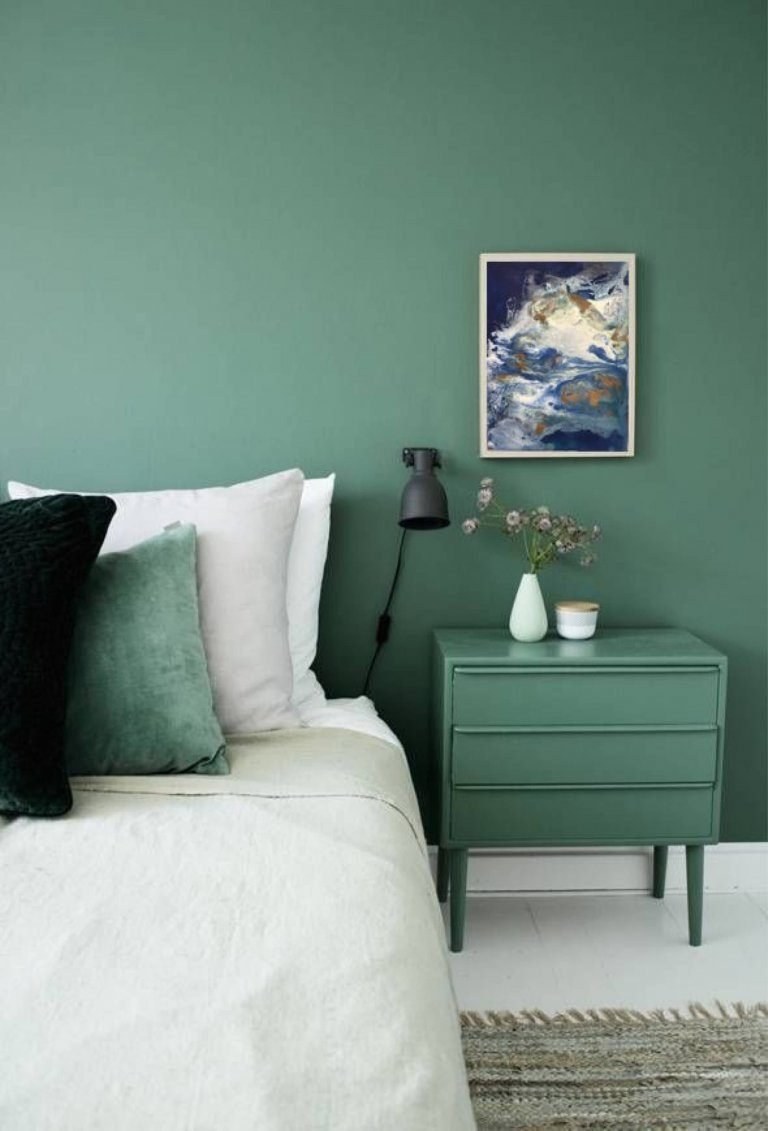 Зеленый цвет стен в интерьере