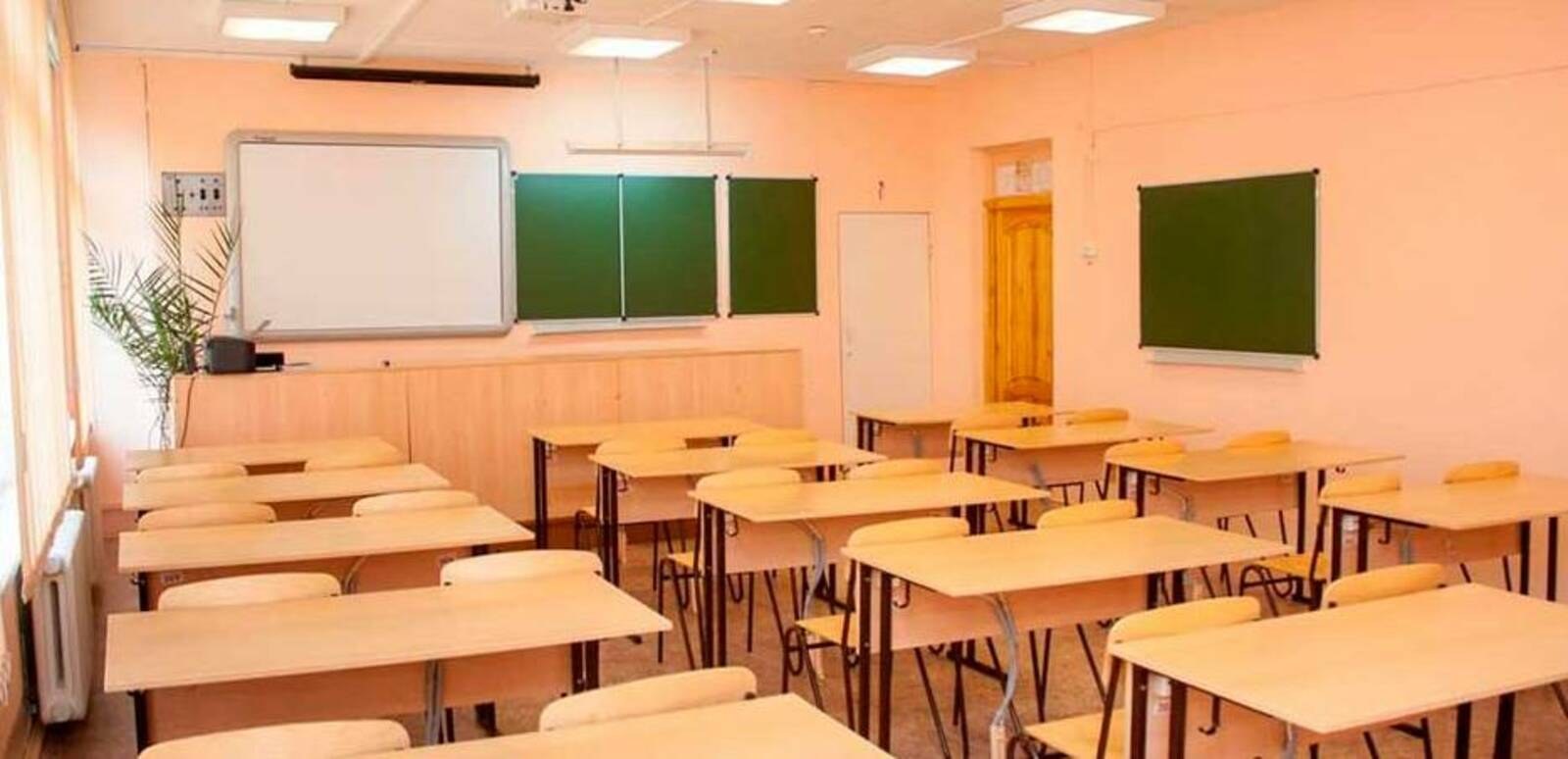 Можно ли создать класс в классе. Освещение в школе. Цвет стен в классе. Классная комната в школе. Классный кабинет в школе.