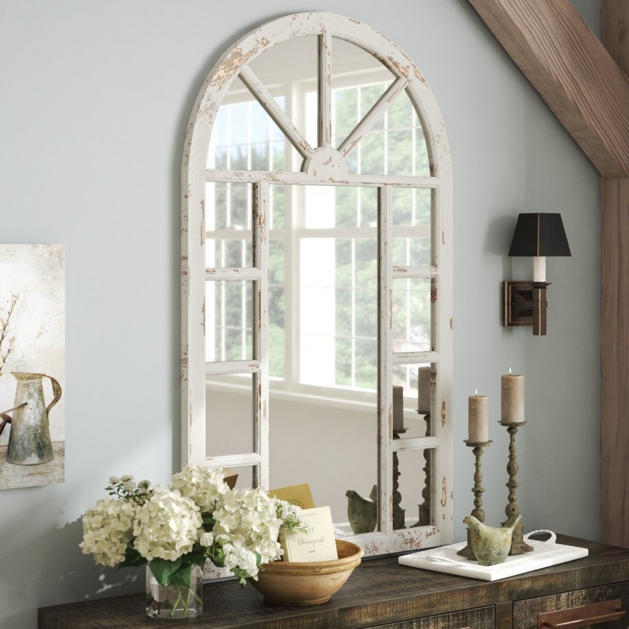 Зеркало в оконной раме