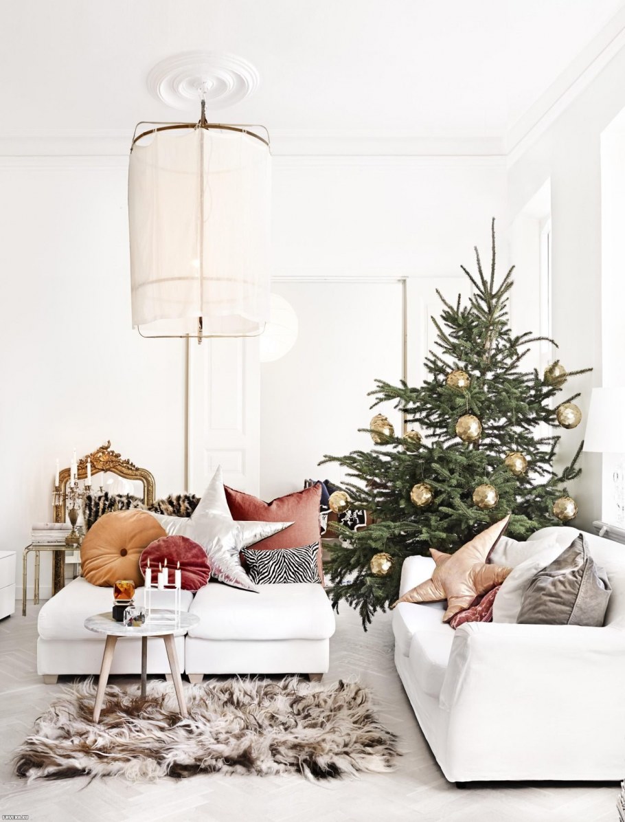 Елка в Сканди интерьере